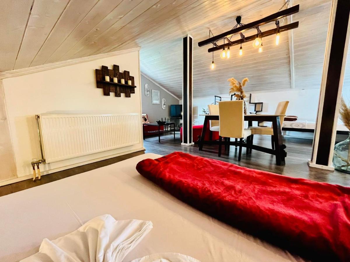 Poplar Lofts & Apartments Karavouzi พริโนส ภายนอก รูปภาพ
